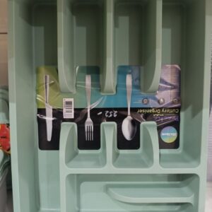 Praktik organizer za escajg